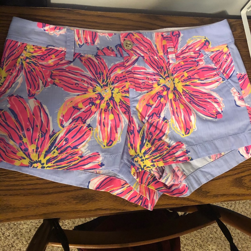 Lilly Pulitzer size 8